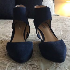 NWOB BCBGeneration blue suede wedges